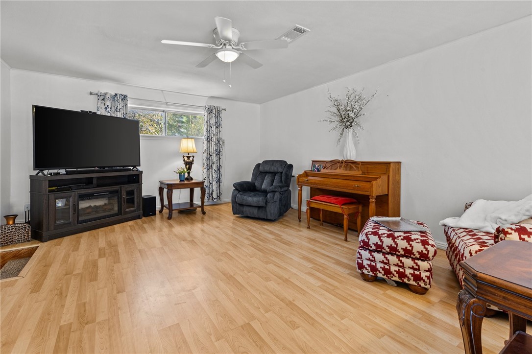 206 Suttle Drive
