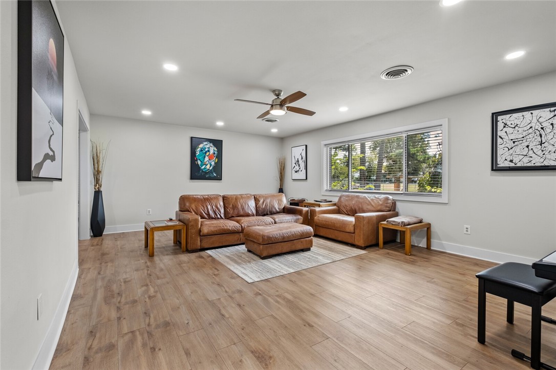 Sundown Sub Rogers - Residential