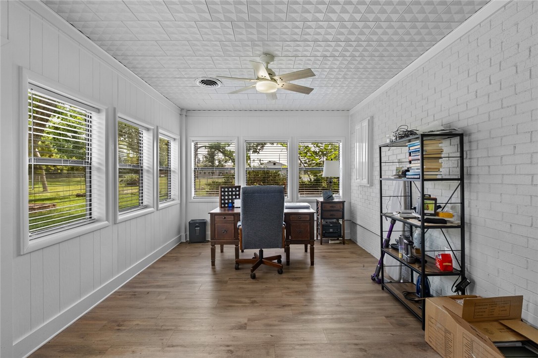 Sundown Sub Rogers - Residential