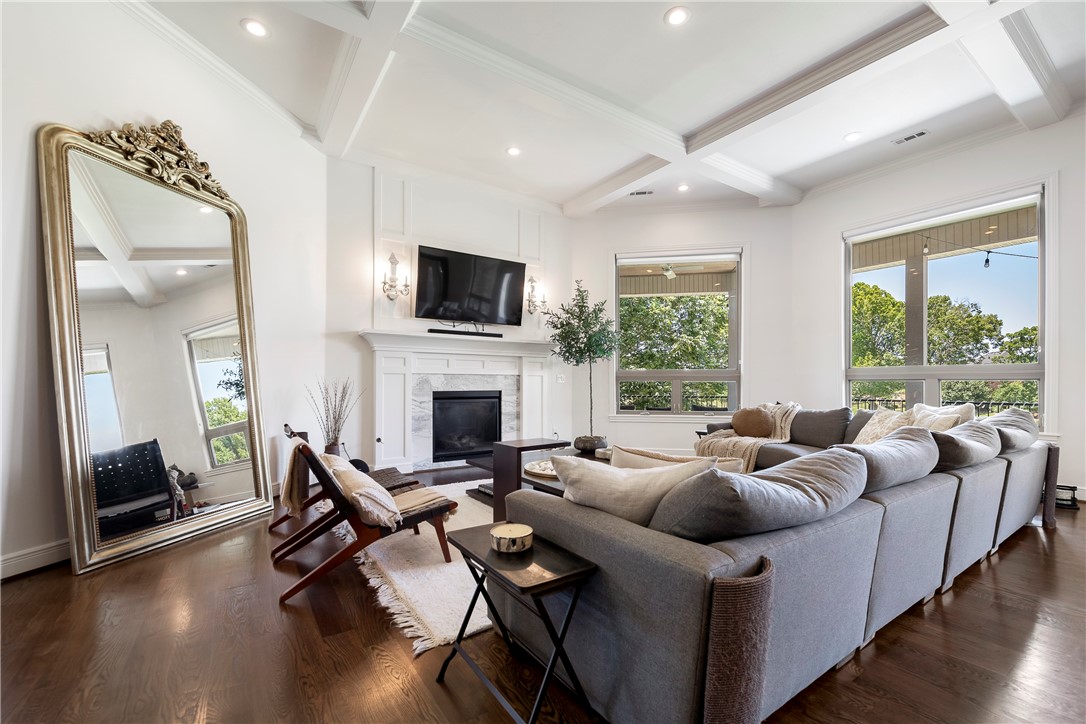 Shadow Valley Ph Ii Rogers - Residential