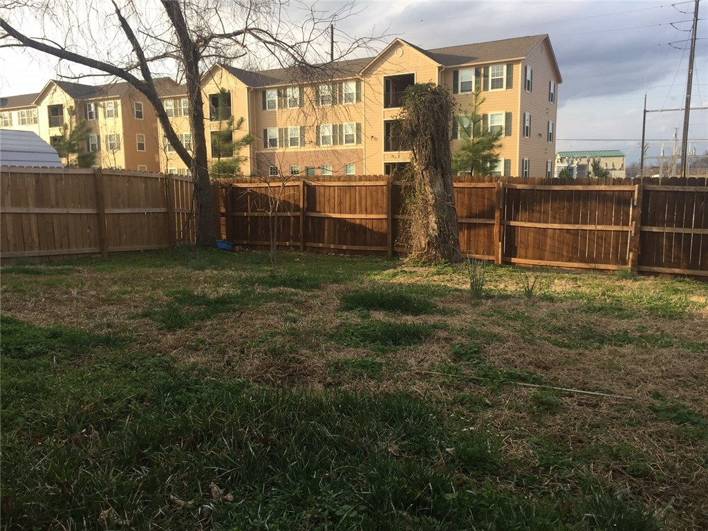 Holly Gardens Bentonville - Residential Lease
