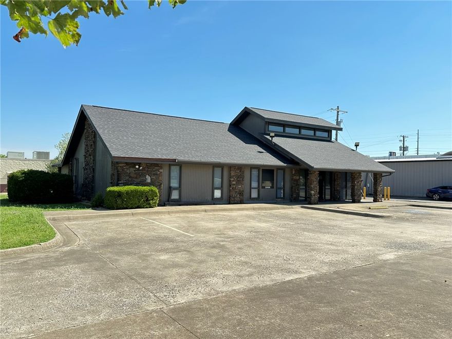 Office building with on-site parking.  Easy access to I-49 and downtown Bentonville.