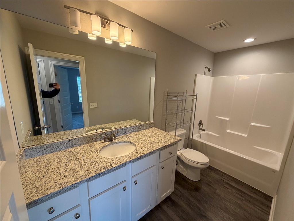 Woodridge - Residential Lease