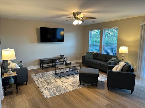 Photo of 11684 Dogwood Drive, Garfield, AR 72732 (MLS # 1338180)