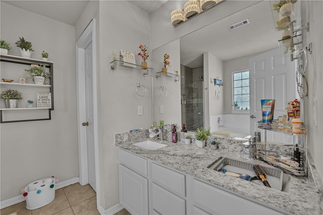 Hidden Lake Sub Ph Vi - Residential