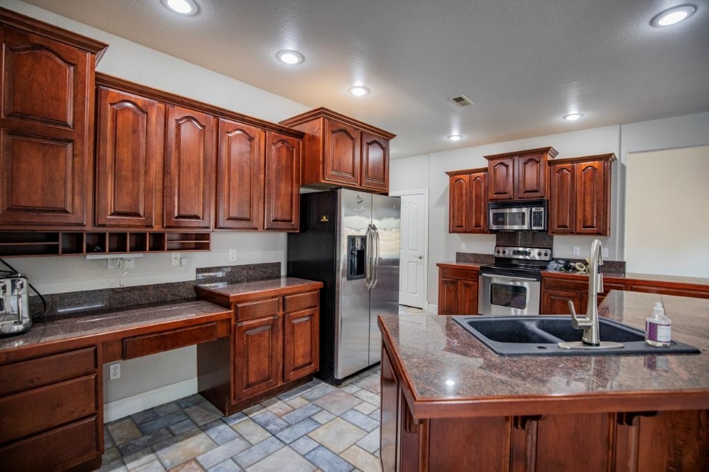 Fieldstone Add Rogers - Residential