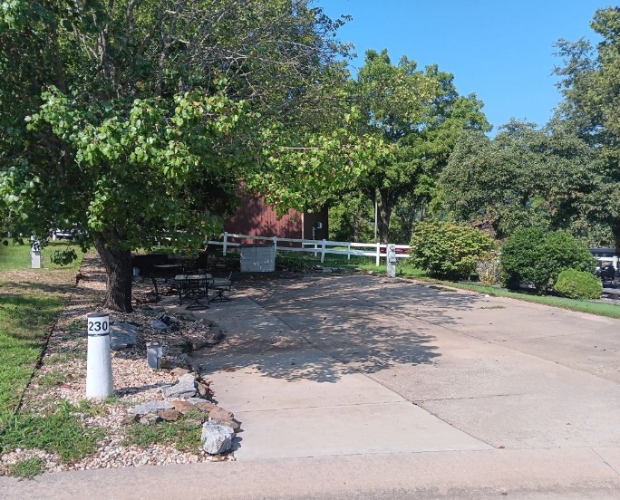 Outdoor Resorts In The Ozarks - Land