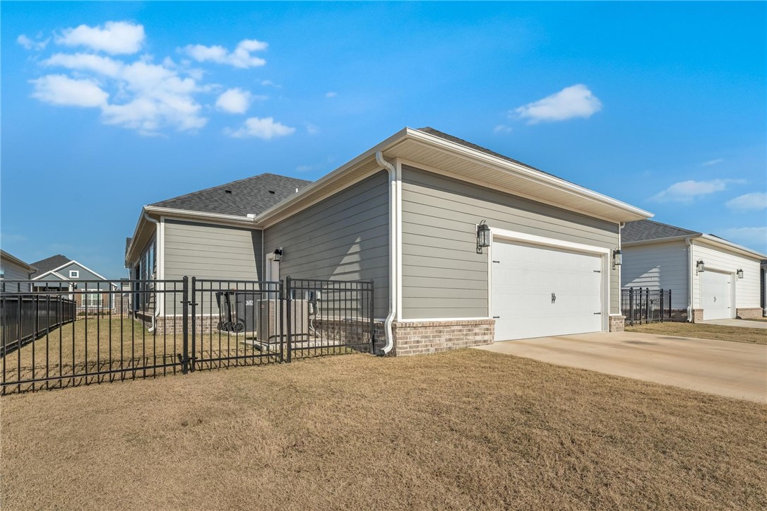 Cottages at the Park-Phase II - Residential