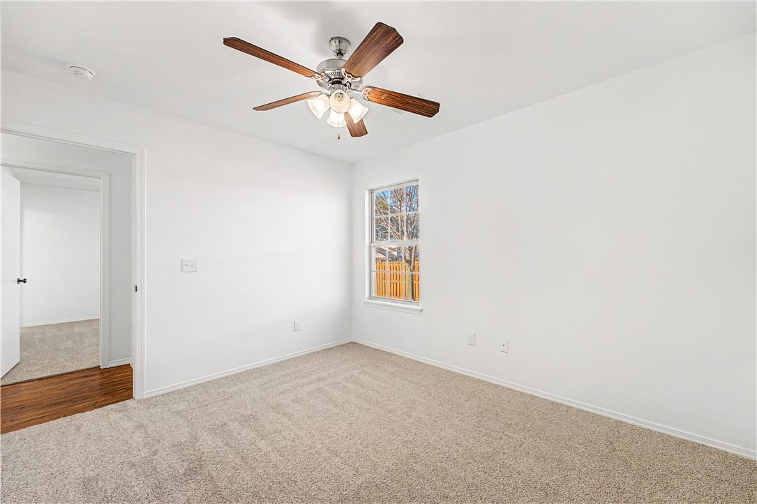 CARRIAGE SQUARE COURT HPR-BENTONVILLE - Residential