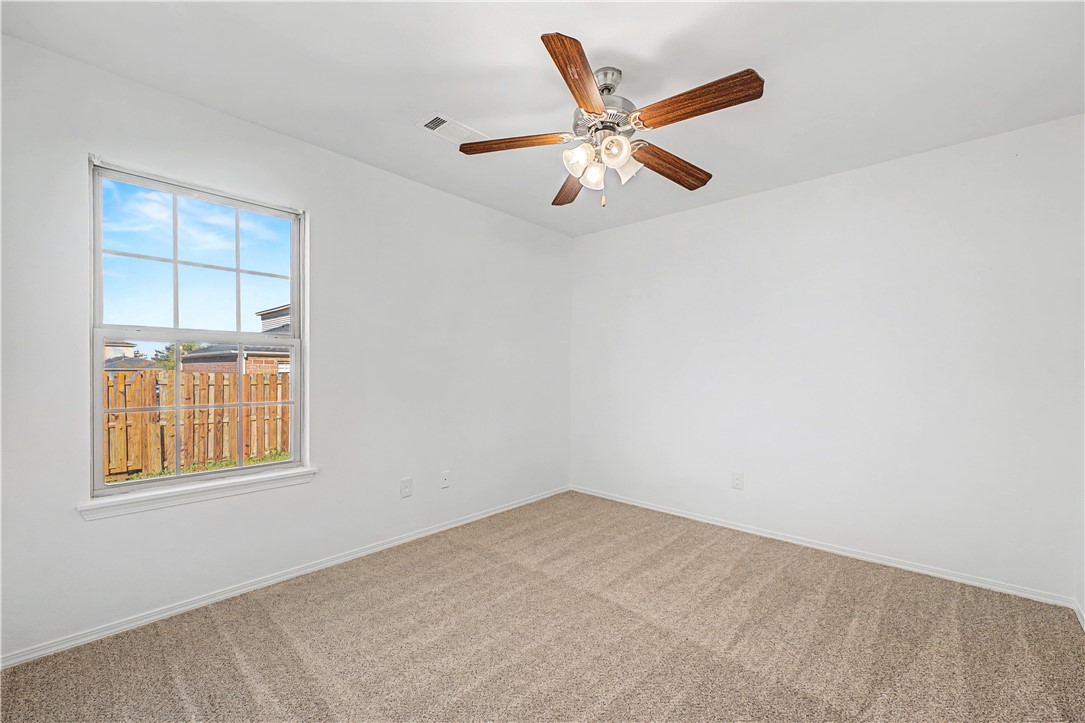 CARRIAGE SQUARE COURT HPR-BENTONVILLE - Residential