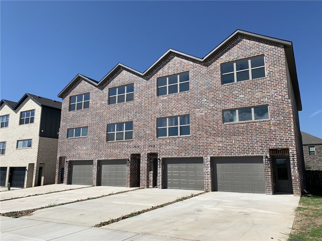 Livingston Square - Residential Lease