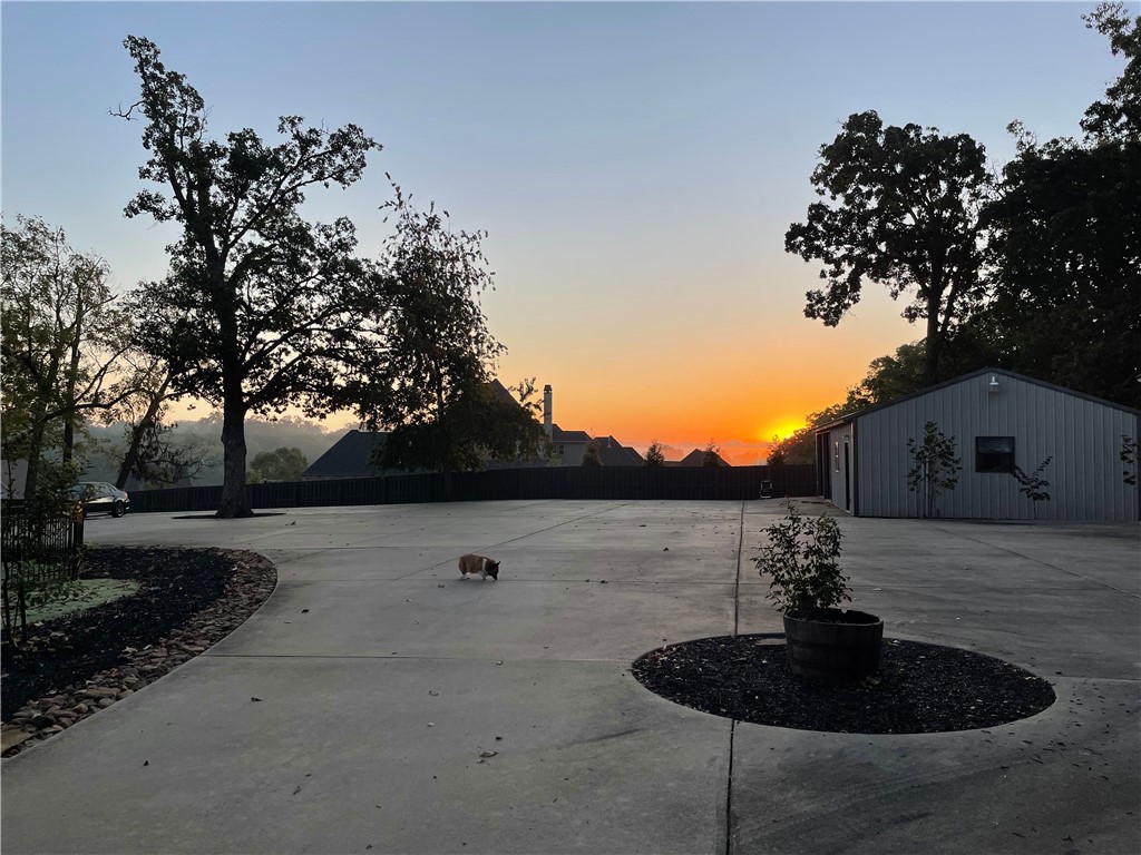 Chattin Valle Sub Cave Spgs - Residential