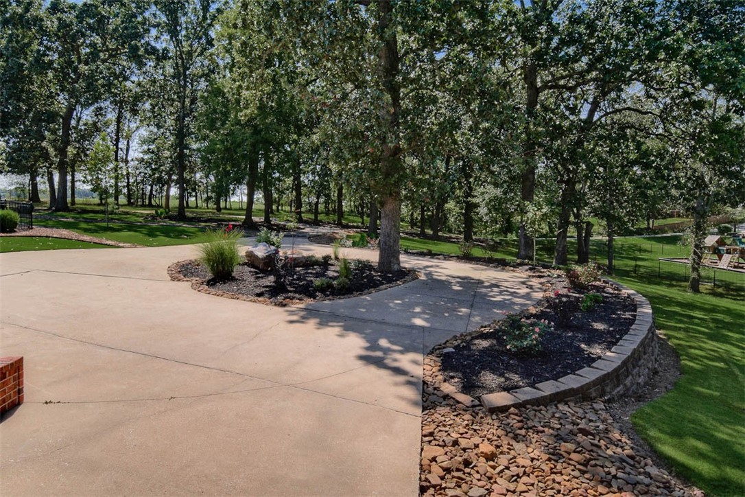 Chattin Valle Sub Cave Spgs - Residential