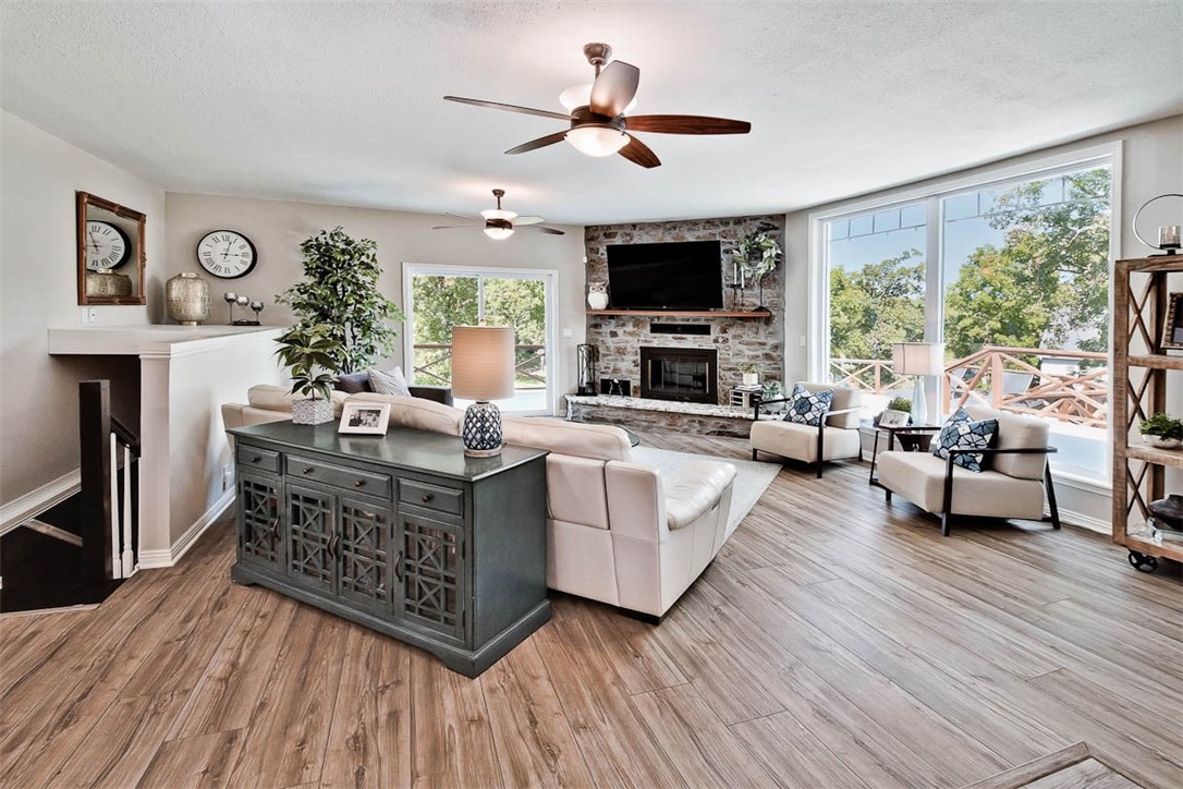 Chattin Valle Sub Cave Spgs - Residential