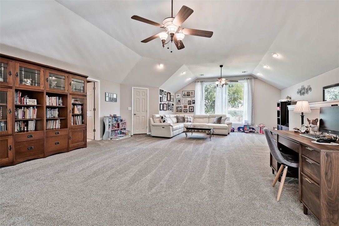 Chattin Valle Sub Cave Spgs - Residential