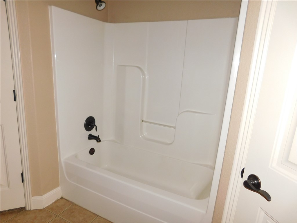 Greenfield Place Sub Rogers - Residential