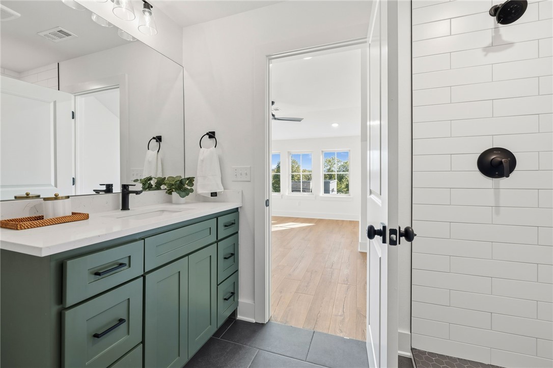 15-16-30 COUNTY COURT PLAT - Residential