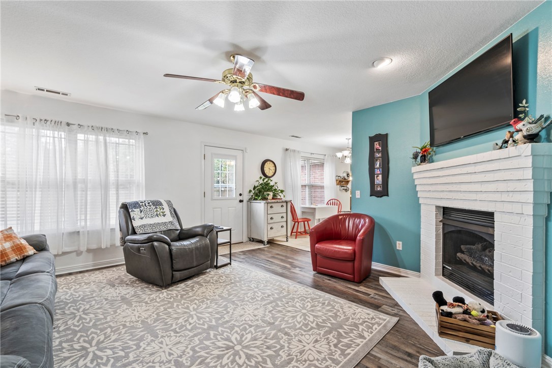 Deerfield Meadows Ph Ii Siloam Spgs - Residential