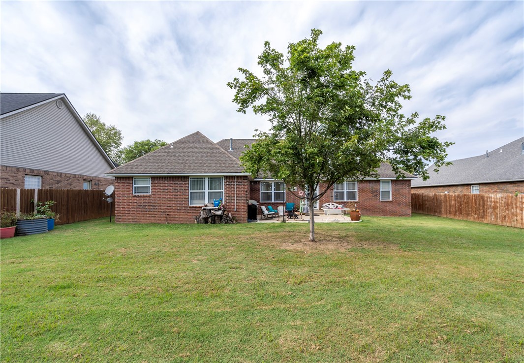 Deerfield Meadows Ph Ii Siloam Spgs - Residential