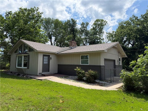 Photo of 212 W Kimberly Lane, Rogers, AR 72756 (MLS # 1349619)