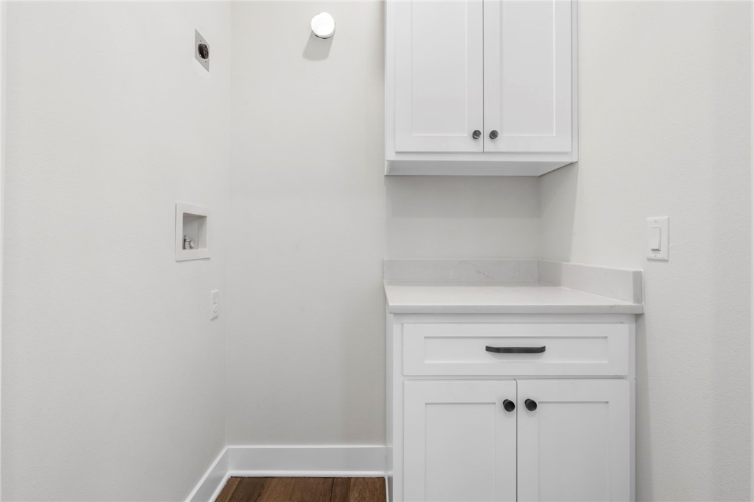 Dutton Woods - Residential