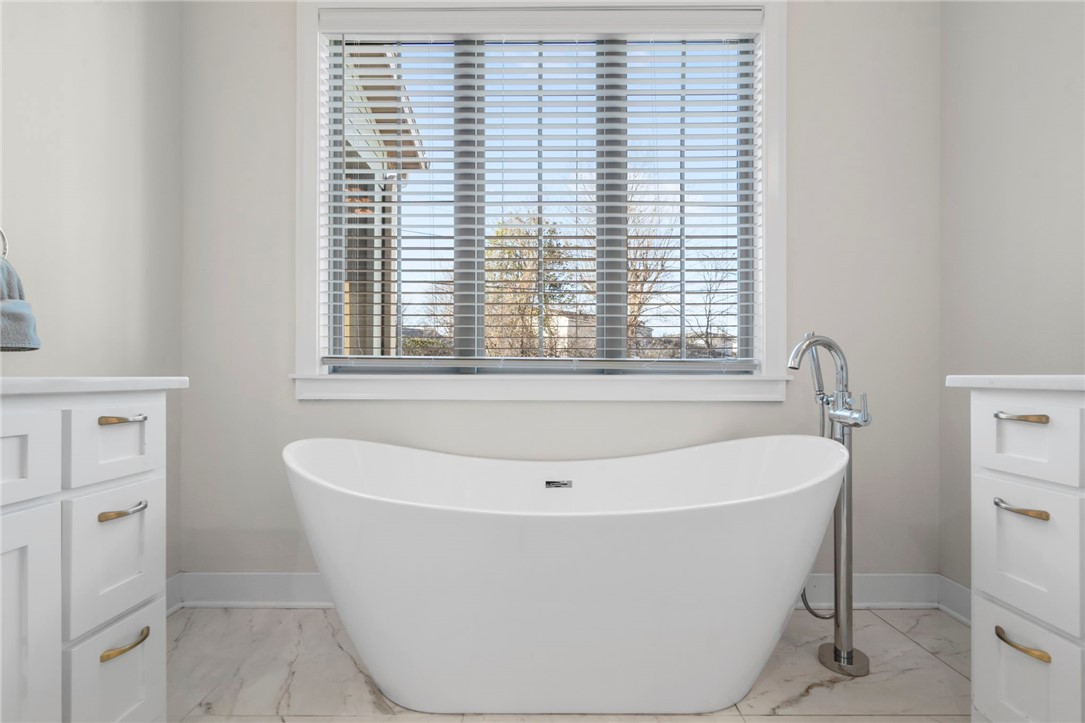 Dutton Woods - Residential