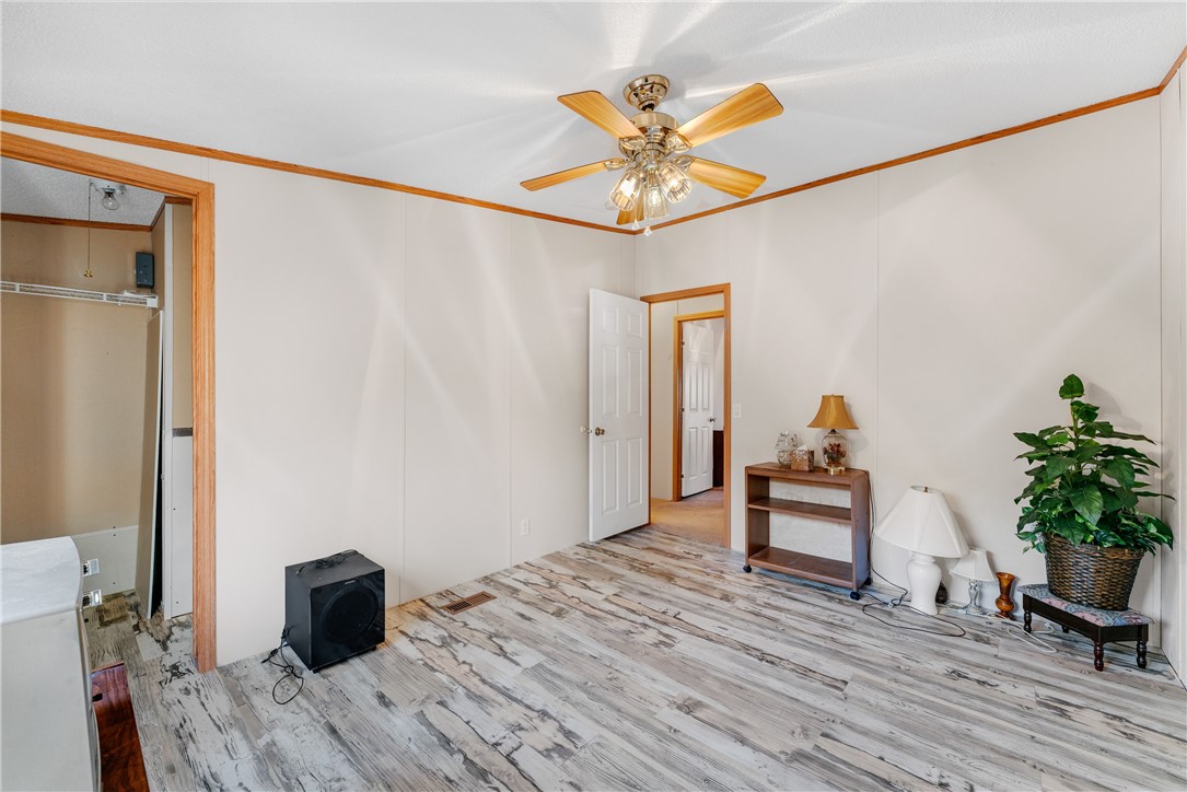 Unit 1 Holiday Island - Residential