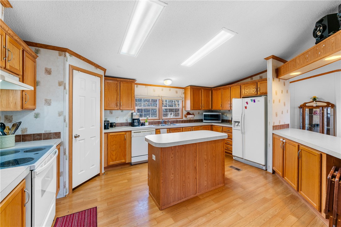 Unit 1 Holiday Island - Residential