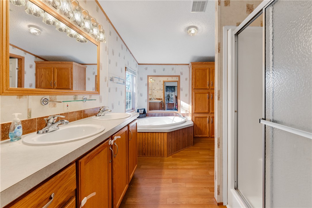 Unit 1 Holiday Island - Residential