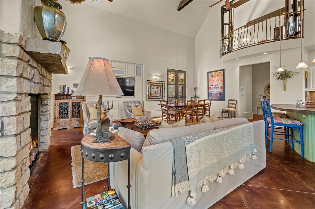 Bluff Shores - Residential