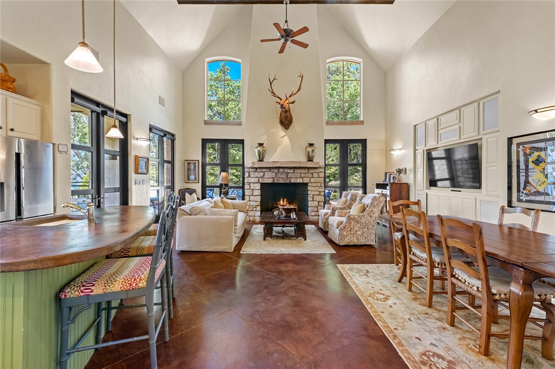 Bluff Shores - Residential