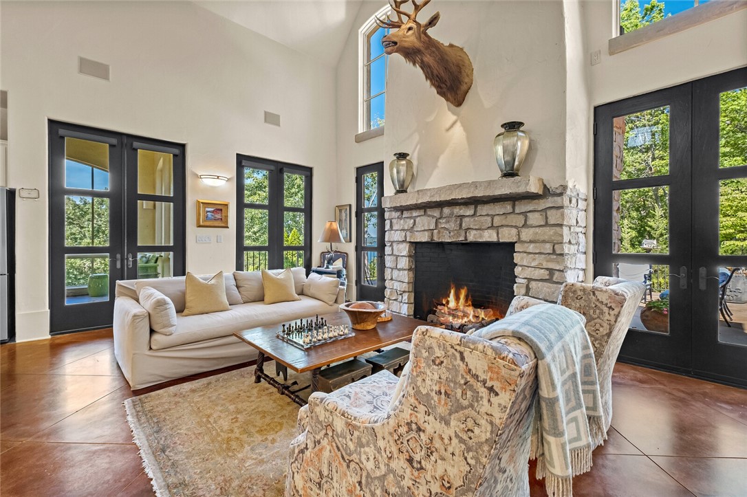 Bluff Shores - Residential