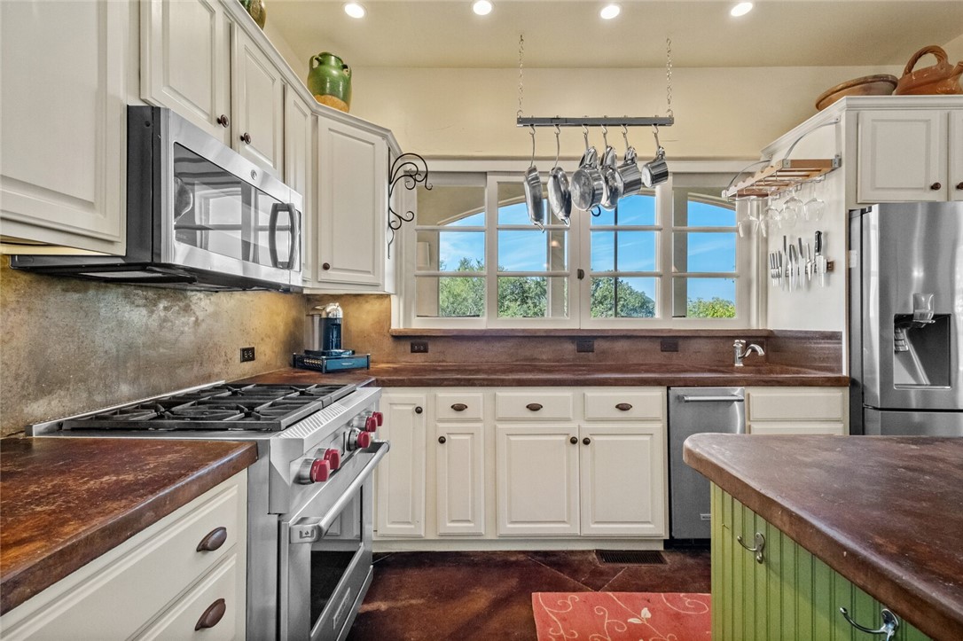 Bluff Shores - Residential