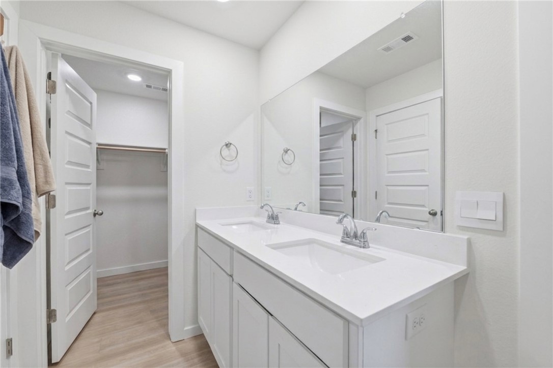 Habberton Ridge Ph 2 & 3 - Residential