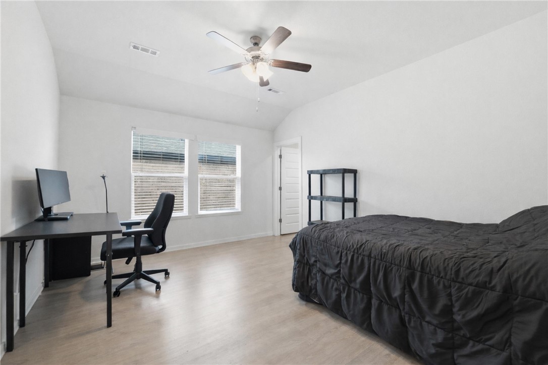 Habberton Ridge Ph 2 & 3 - Residential