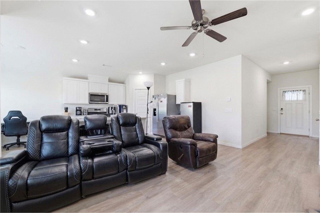 Habberton Ridge Ph 2 & 3 - Residential