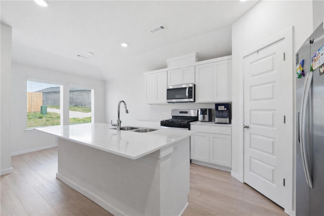 Habberton Ridge Ph 2 & 3 - Residential