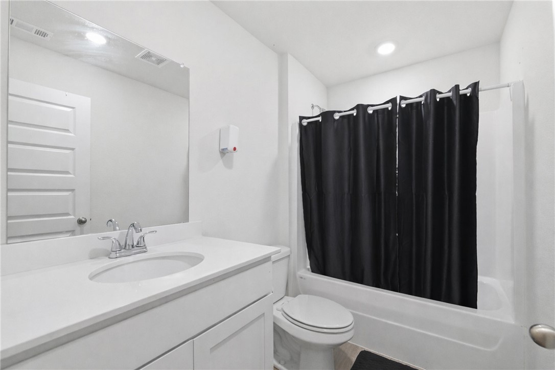 Habberton Ridge Ph 2 & 3 - Residential