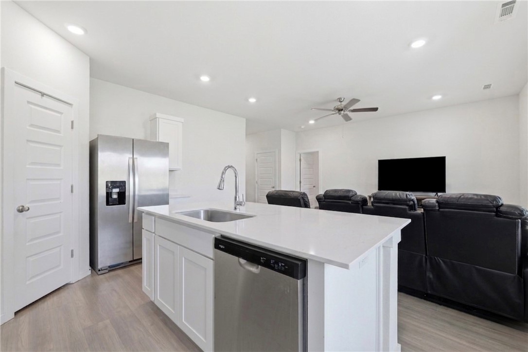 Habberton Ridge Ph 2 & 3 - Residential