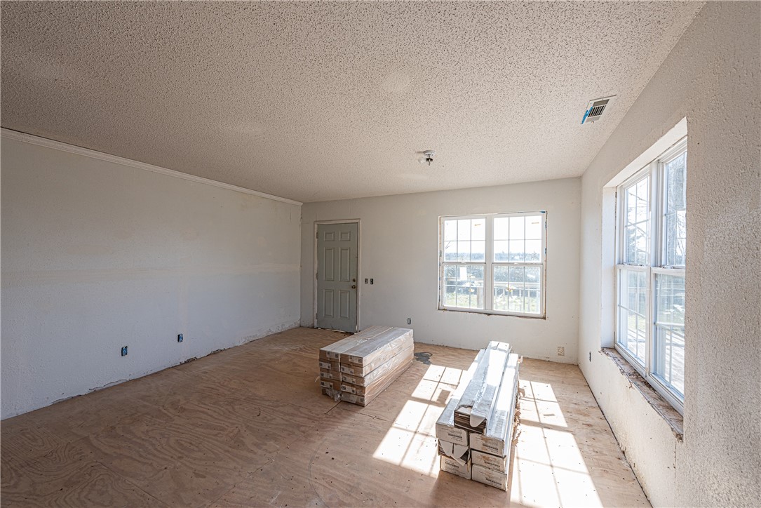 Farmington Outlots - Land