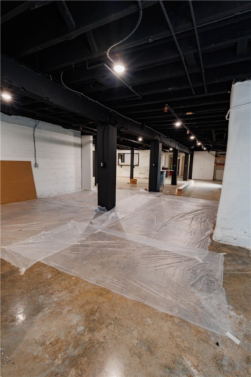 Fayetteville Original - Commercial Lease
