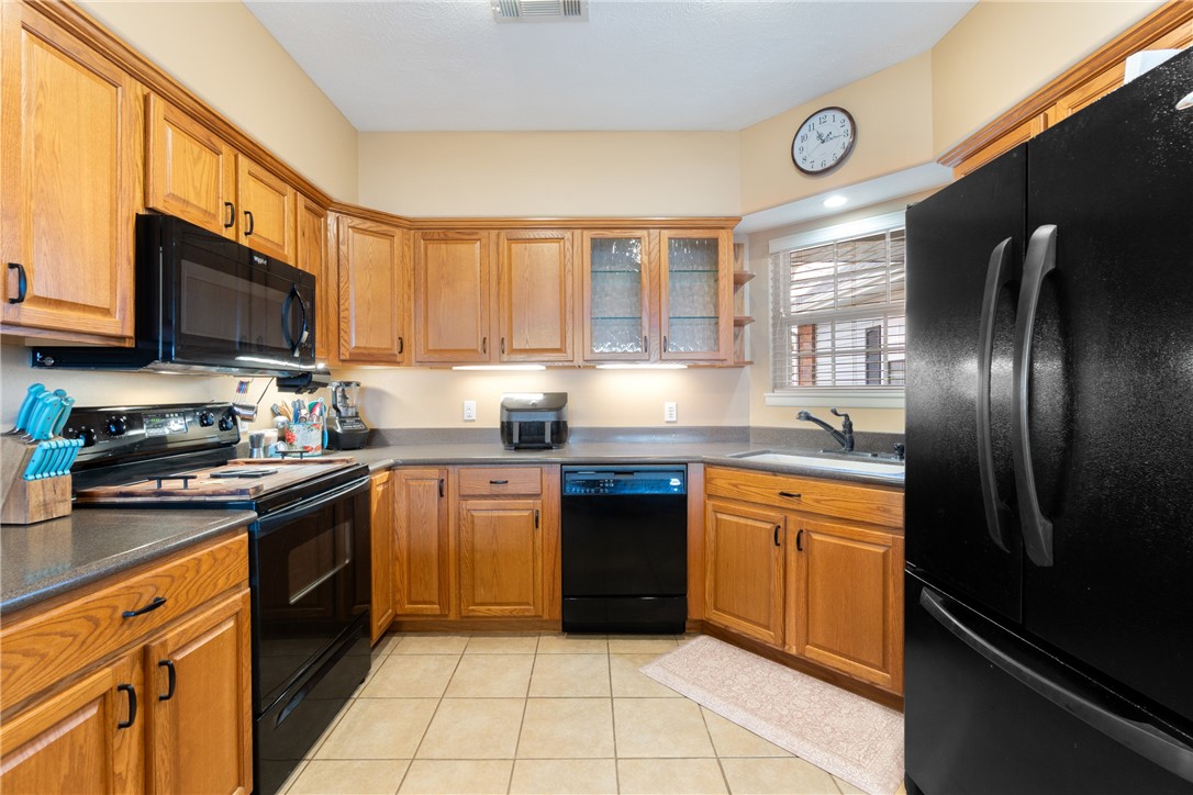 Unit 6 Holiday Island - Residential