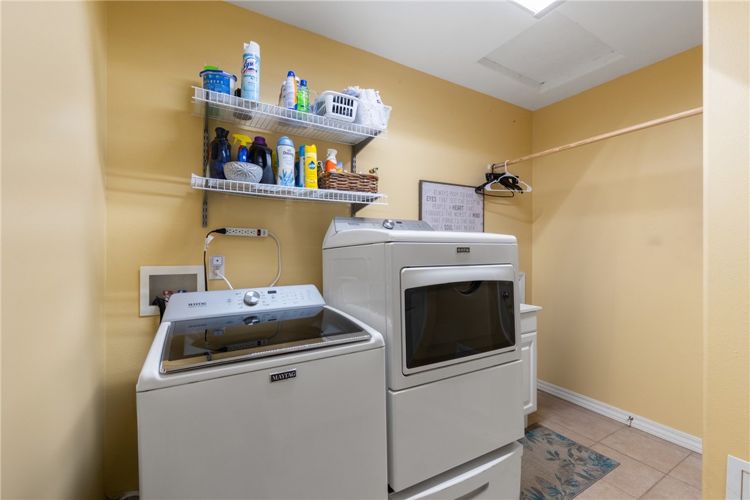 Unit 6 Holiday Island - Residential