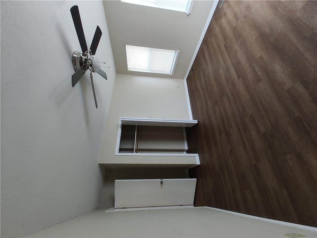 Crossover Heights Ph I - Residential