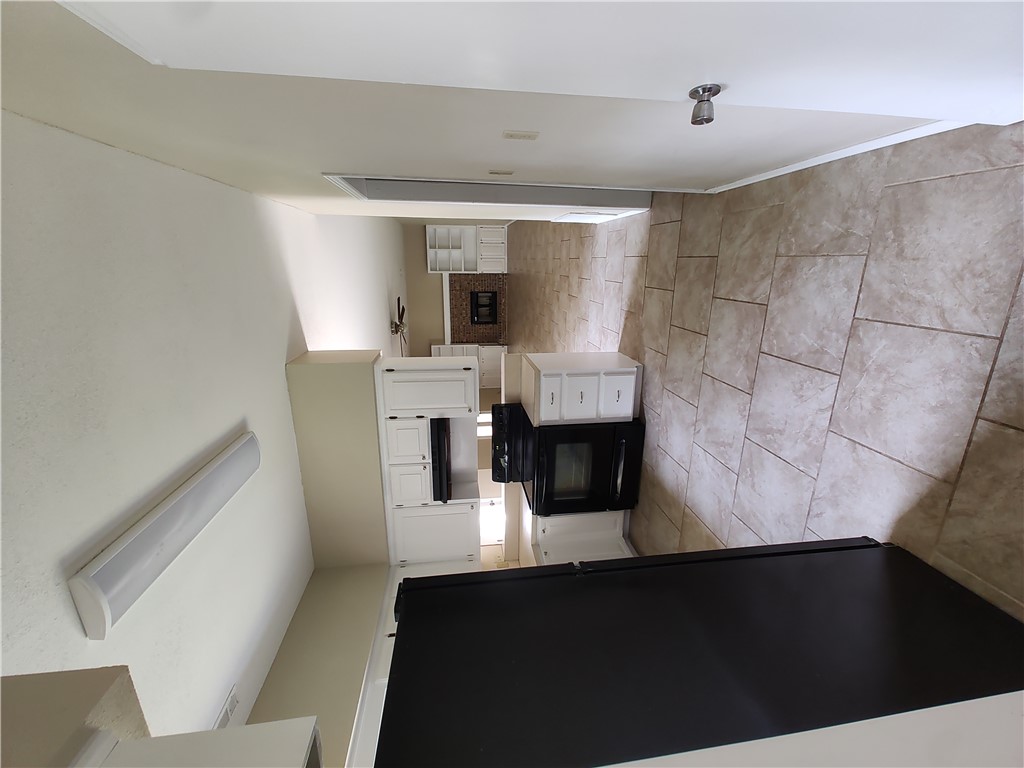 Crossover Heights Ph I - Residential