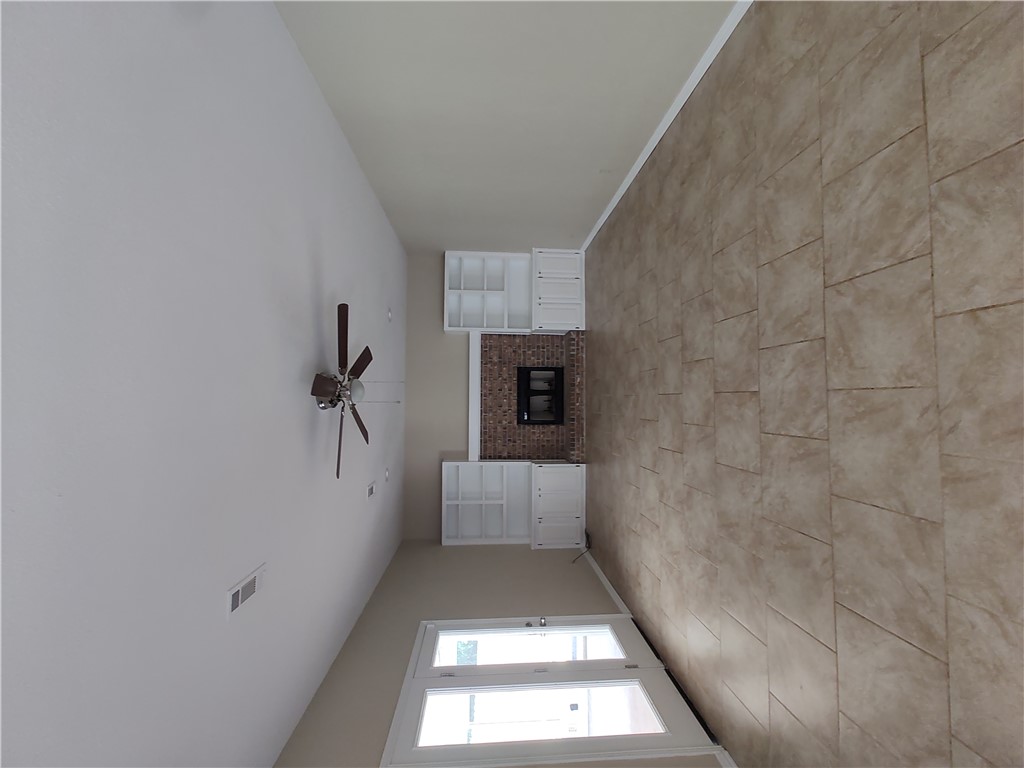 Crossover Heights Ph I - Residential