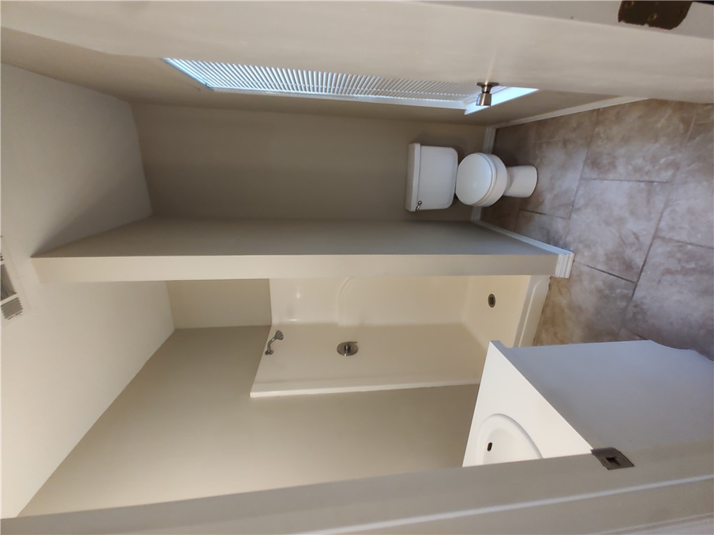 Crossover Heights Ph I - Residential