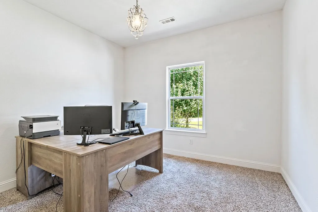 Bella Vista, Arkansas 72714, United States, 3 Bedrooms Bedrooms, ,3 BathroomsBathrooms,Residential,Active,225251