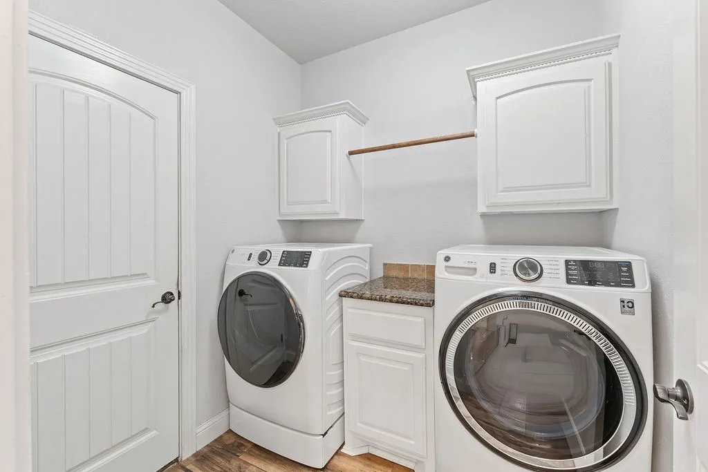 Bella Vista, Arkansas 72714, United States, 3 Bedrooms Bedrooms, ,3 BathroomsBathrooms,Residential,Active,225251