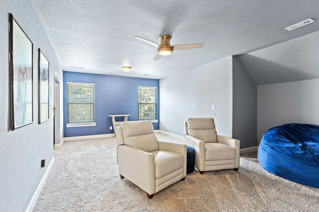 Bella Vista, Arkansas 72714, United States, 3 Bedrooms Bedrooms, ,3 BathroomsBathrooms,Residential,Active,225251